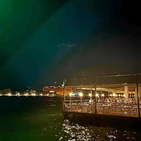 Wonderful View Zattere Benátky