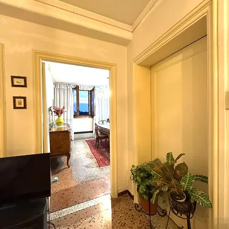 Wonderful View Zattere Apartment Venice
